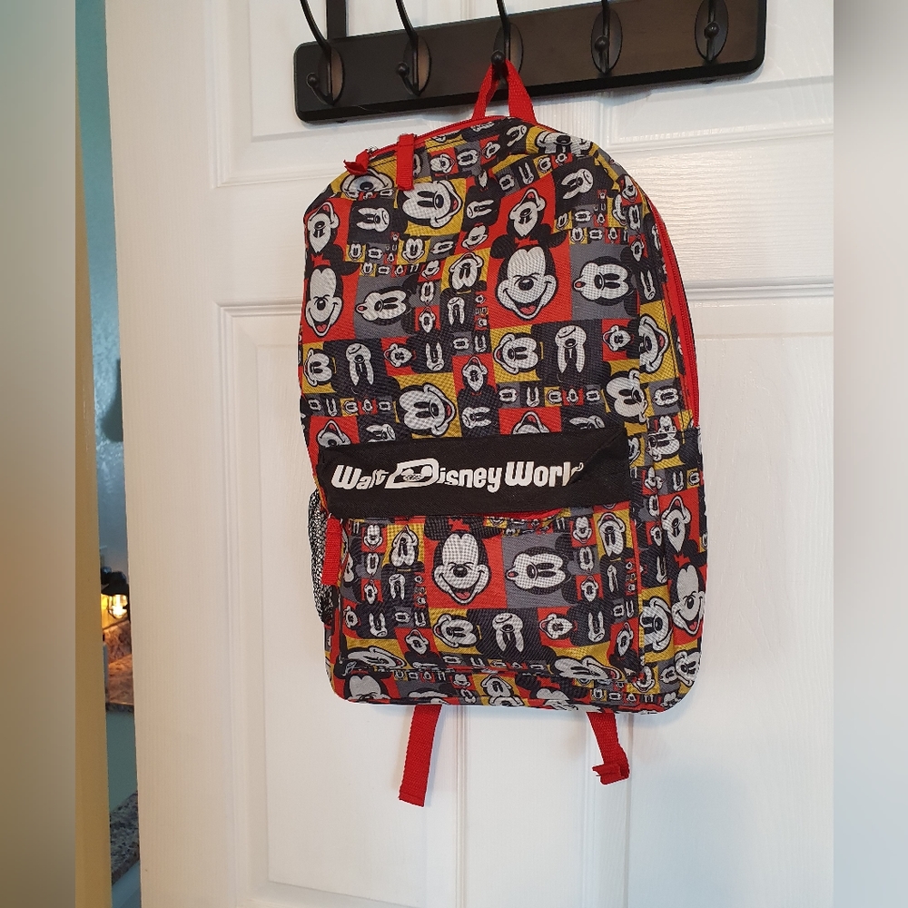 Disney backpack - Picture 5 of 9